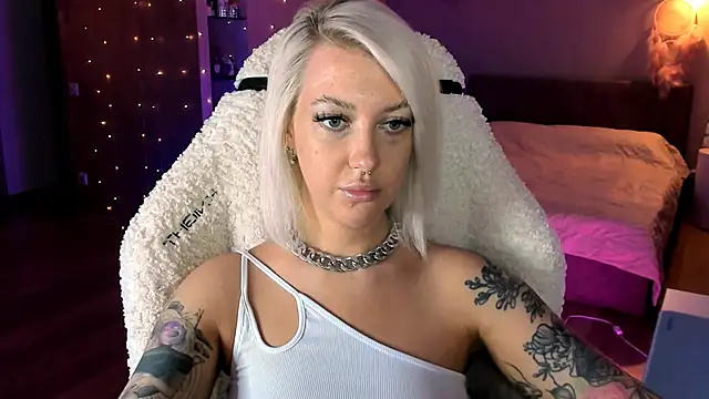 tykioty Miley online show from 12.05.25