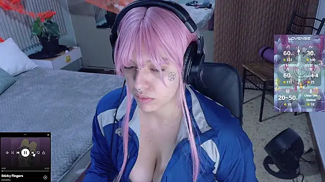 Eli666uwu online show from 10.21.25