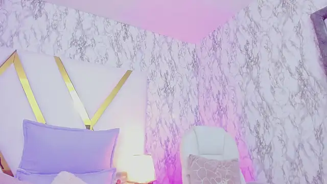 Athziry  online show from 01.24.25