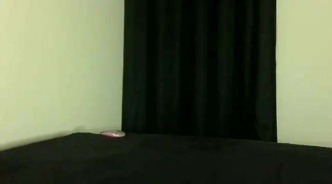 Snapshot of _luna_nyx chatting on 01.26.25 luna nyx online show from 01.26.25