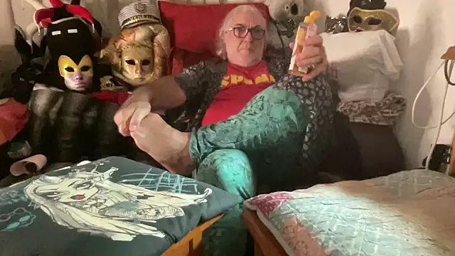 EroticVenetian online show from 12.20.25