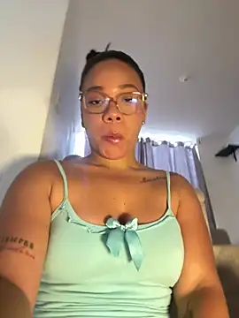 ashley Tompson1 online show from 06.12.26