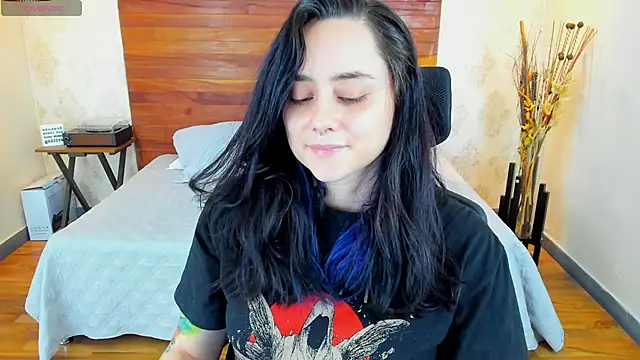 KatherineBond online show from 02.07.25