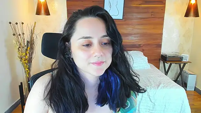 KatherineBond online show from 02.19.25