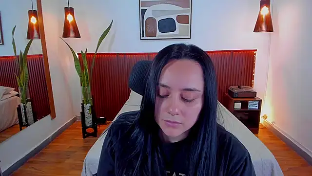 KatherineBond online show from 09.10.25