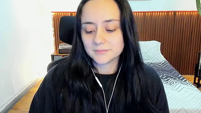 KatherineBond online show from 12.13.25