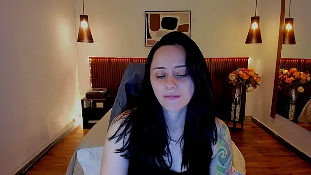 KatherineBond online show from 07.30.26