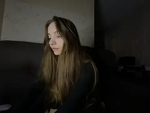 Snapshot of BarbaraFantasy chatting on 03.01.25 BarbaraFantasy online show from 03.01.25