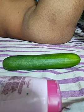 Priya Bong online show from 09.24.25