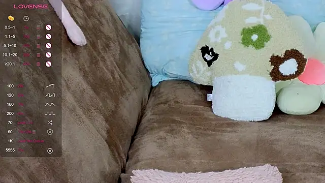 TrissMerigold9 online show from 10.08.25