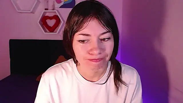 AnnaliOlsenX online show from 12.23.24