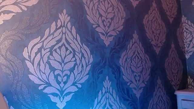 AnnaliOlsenX online show from 10.25.25