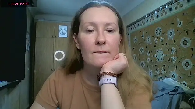 AnnaXLovers online show from 05.14.26