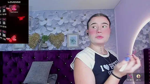 Snapshot of Danee_19_ chatting on 01.26.25 Danee 19 online show from 01.26.25