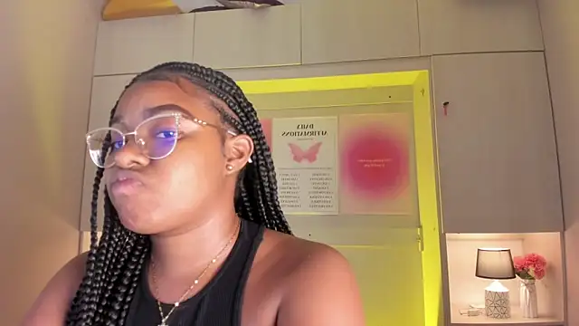 tamaraa smiith online show from 03.08.26