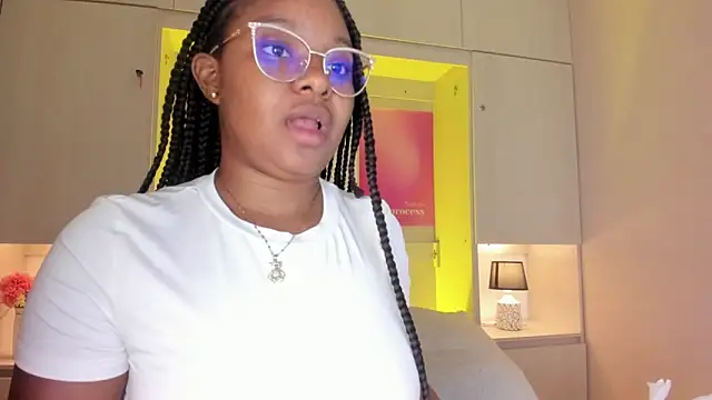 tamaraa smiith online show from 03.16.26