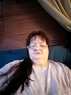 Bayou Woman68 online show from 02.06.26