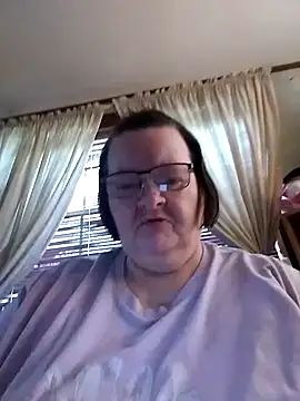 Bayou Woman68 online show from 05.05.26
