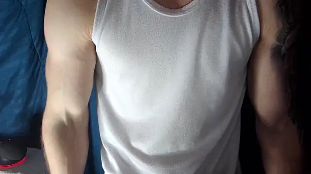 Snapshot of Kenner_fox77 chatting on 12.28.24 Kenner fox77 online show from 12.28.24