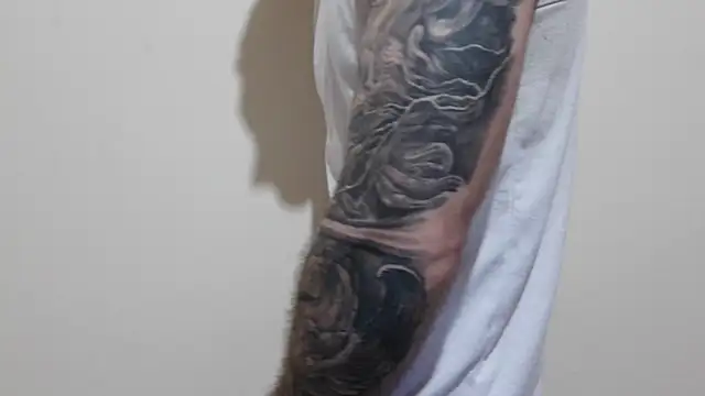 Snapshot of Kenner_fox77 chatting on 02.28.25 Kenner fox77 online show from 02.28.25