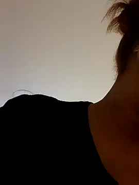 Adelehottman online show from 01.07.26