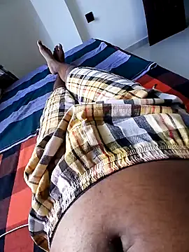 Snapshot of alanjoyoo chatting on 03.15.25 alanjoyoo online show from 03.15.25