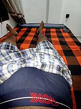 Snapshot of alanjoyoo chatting on 03.20.25 alanjoyoo online show from 03.20.25