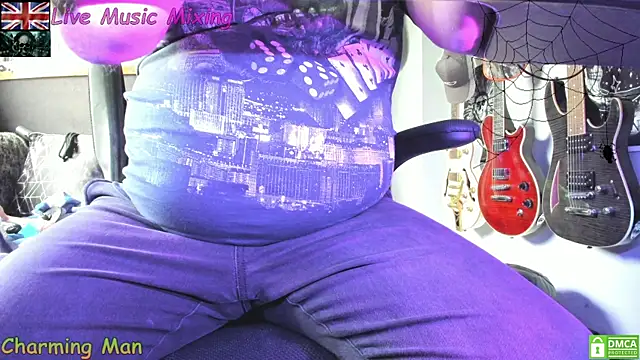 Snapshot of TheGothKing chatting on 02.12.25 TheGothKing online show from 02.12.25