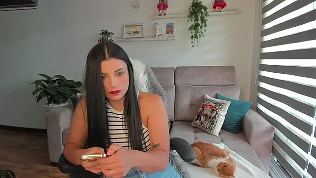 Arya 33 online show from 01.14.25