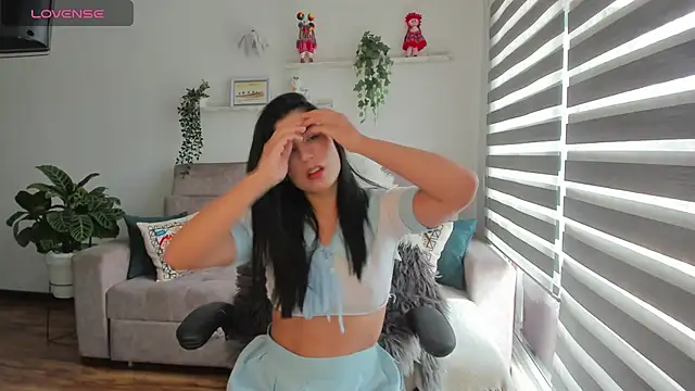 Arya 33 online show from 03.14.25