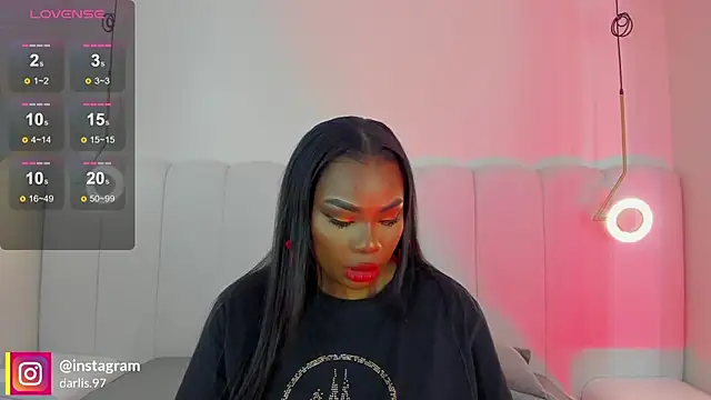 Snapshot of _huge_boobs_ebony chatting on 09.19.25 huge boobs ebony online show from 09.19.25