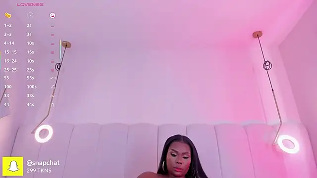 Snapshot of _huge_boobs_ebony chatting on 10.06.25 huge boobs ebony online show from 10.06.25