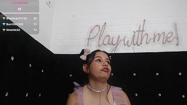  Miaaleon online show from 02.05.25