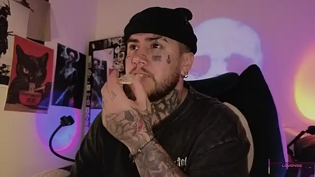 Ash gusbig online show from 11.26.25