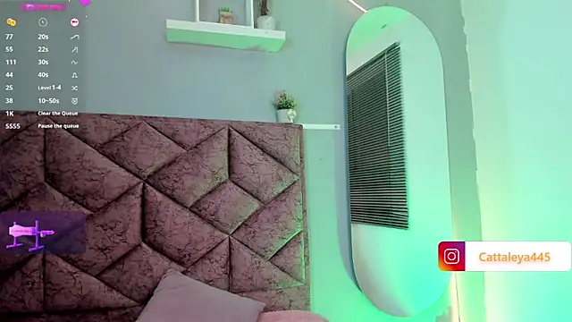 cattaleya    online show from 02.26.25