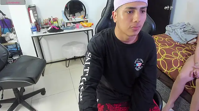 Max kony online show from 03.22.25