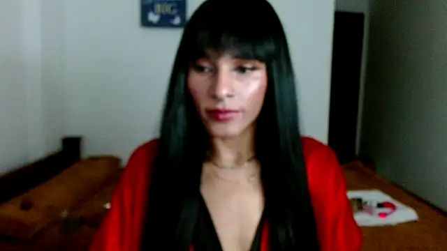 carolinemiller7 online show from 12.06.24