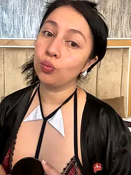 AshleeyPrincess online show from 11.15.25