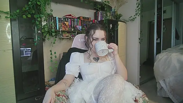 Aurora workerr online show from 05.30.26