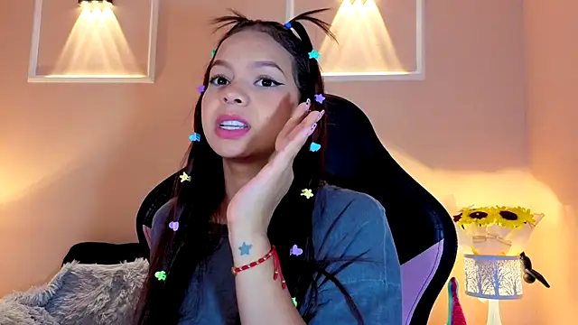 SheilaSmiith online show from 09.22.25