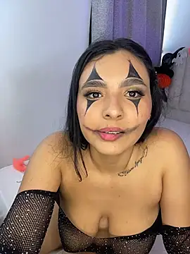 Madyson Hot online show from 10.29.25