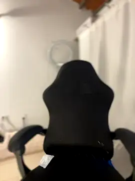 Miss-Abbii online show from 10.17.25