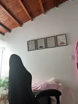 Miss-Abbii online show from 02.08.26