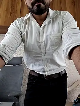 indianguy89 online show from 02.11.26