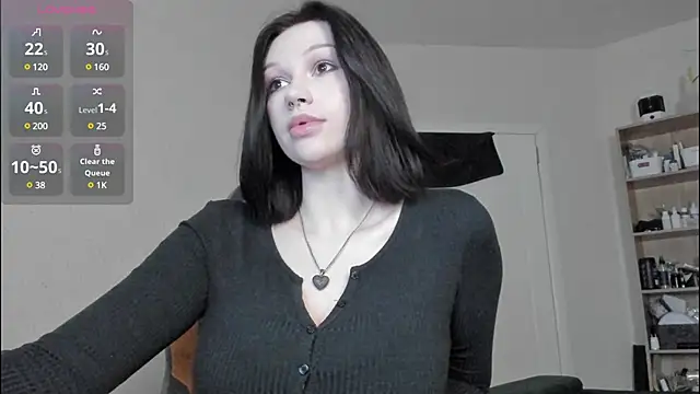Snapshot of Emmy_m00n chatting on 03.16.25 Emmy m00n online show from 03.16.25