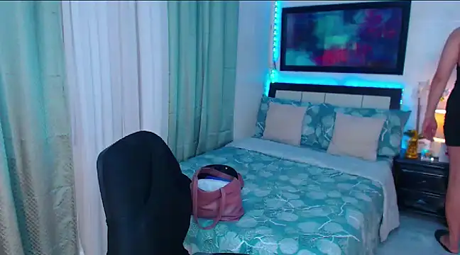 Heavenly Treats online show from 01.21.25