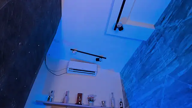 GinebraaFox  online show from 03.21.25