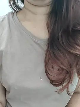 Brown Maxi online show from 03.22.26