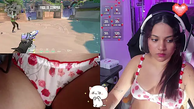 Snapshot of PetiteSophie_ chatting on 03.03.25 PetiteSophie online show from 03.03.25