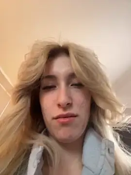 SerenaBennet online show from 11.30.25